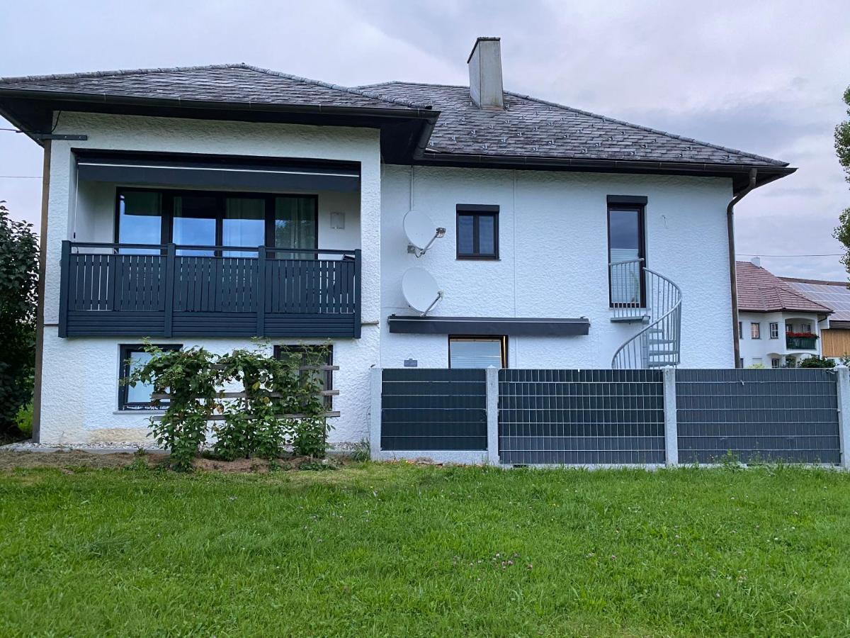 Wohnhaus City Sued Herzogsdorf エクステリア 写真